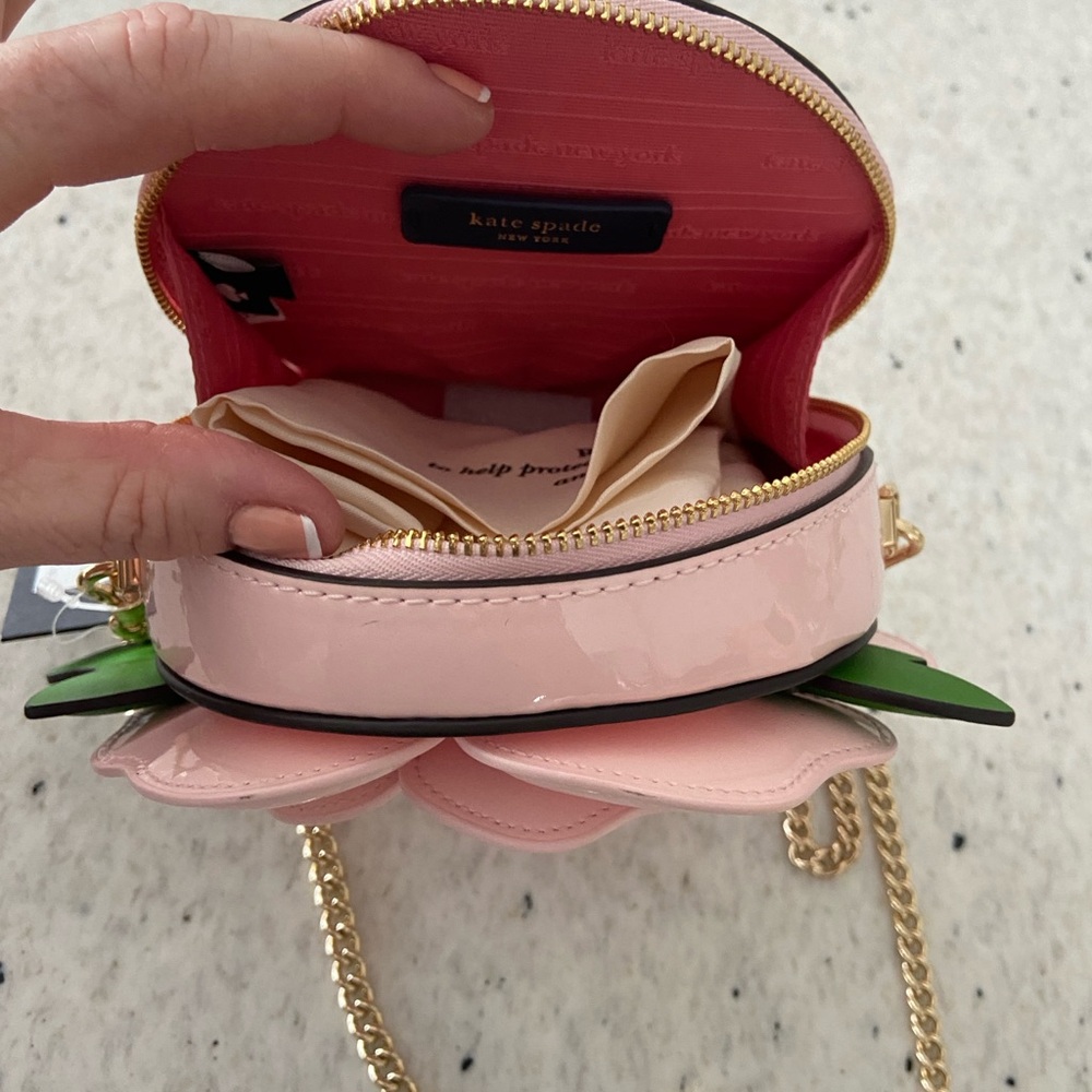 NWT Kate Spade New York 
In The Garden 3D Floral Appliqué Leather Crossbody Bag - Picture 11 of 14
